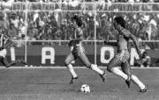 Seleção de Zico e Rivellino goleou no Caio Martins em 1978