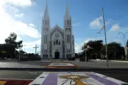 Tapetes de Corpus Christi em Petrolina: tradição reúne mais de 100 voluntários