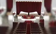 Teto de igreja desaba em Rio Preto após caixa d'água ceder
