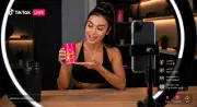 TikTok Live Commerce ganha força no Brasil com vendas em tempo real