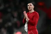 Tottenham anuncia Robertson, ex-Liverpool, que enfrentará o Brasil na Copa