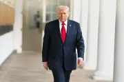 Trump vê progresso em negociações com Irã e descarta acordo nuclear fraco
