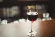 Vinho chileno de R$ 35 leva ouro no Concurso Mundial de Bruxelas 2026