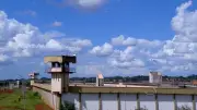 Visitante dá à luz em penitenciária de Dourados (MS) com ajuda de policiais penais