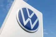 Volkswagen avalia cortar 100 mil empregos e fechar fábricas na Alemanha