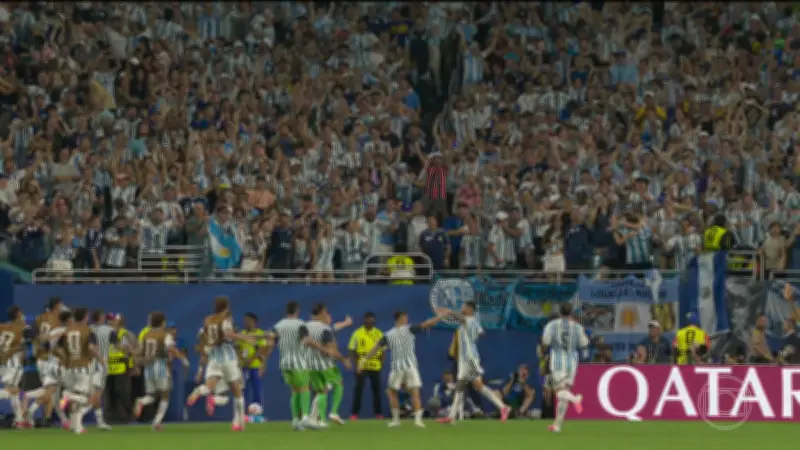 Argentina sofre mas vence Cabo Verde na prorrogação pela Copa do Mundo