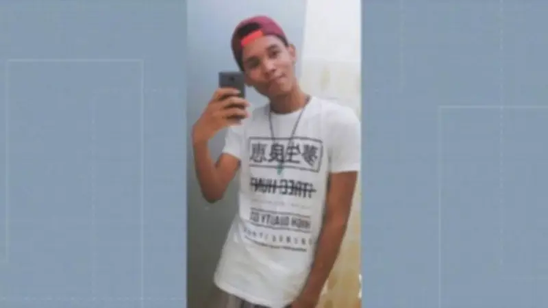 Atendente do McDonald's baleado luta para reaver auxílio cancelado pelo INSS