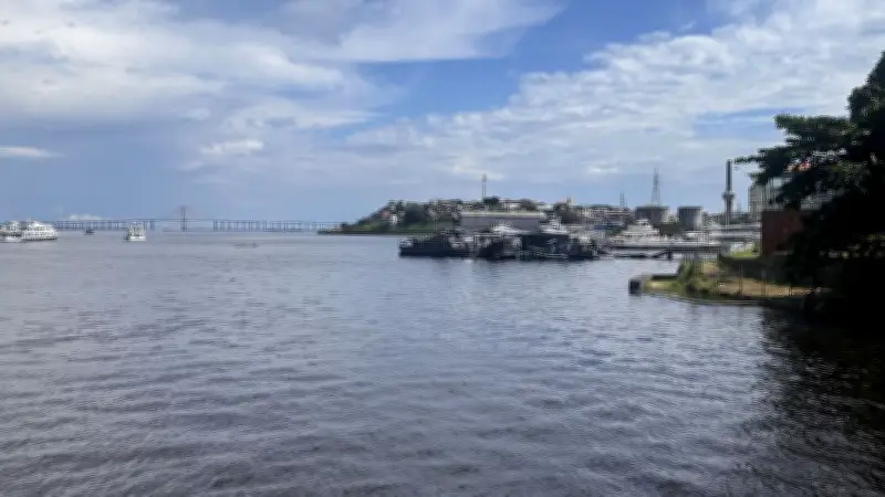 Cheia no Amazonas afeta quase 293 mil pessoas em 25 municípios