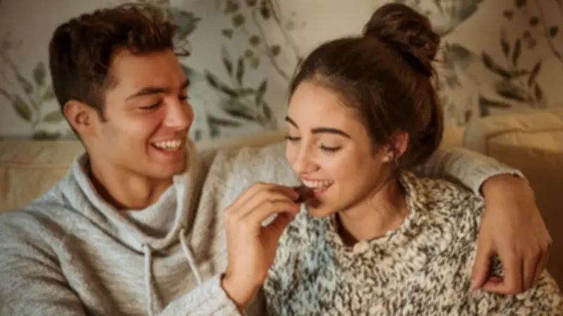 Chocolate ainda conquista? Entenda por que o doce segue valorizado nos relacionamentos
