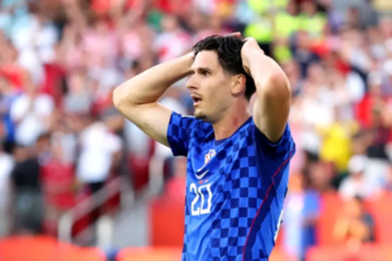Croata admite 'leve contato no cabelo' em gol anulado contra Portugal