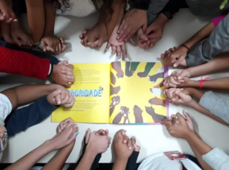 Desigualdade na educação infantil começa em casa, aponta OCDE