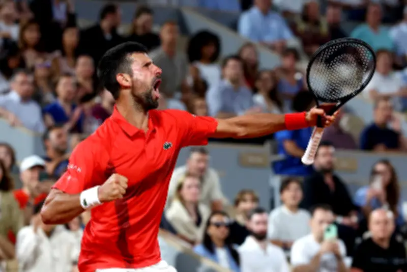 Djokovic vence Safiullin e chega a 106 vitórias em Wimbledon