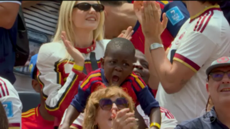 Espanha e Portugal avançam às oitavas da Copa do Mundo