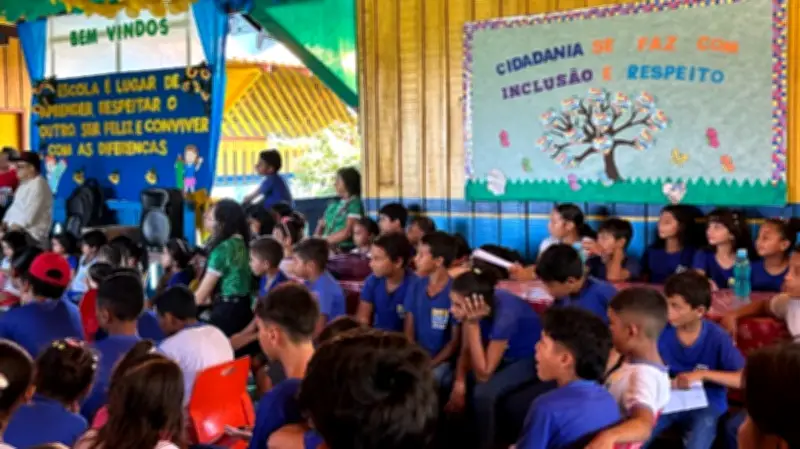 Estudantes ribeirinhos participam de educação patrimonial em Santarém