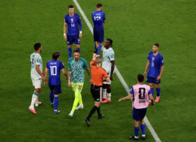 Fifa defende anulação de gol da Croácia por toque mínimo em impedimento