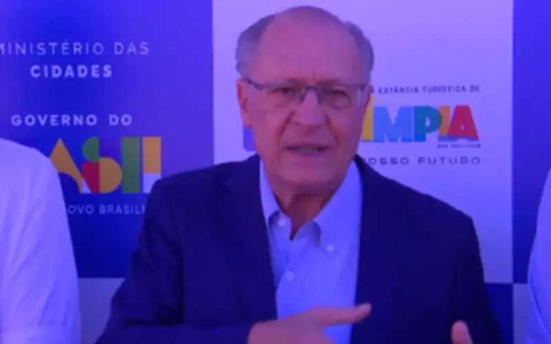 Governo avalia relicitar BR-153 por insatisfação com concessionária