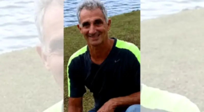 Homem morre esmagado por carreta com toras de madeira em Paulistânia