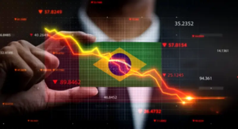 Ibovespa cai 0,93% com Petrobras, Vale e bancos; dólar recua a R$ 5,13
