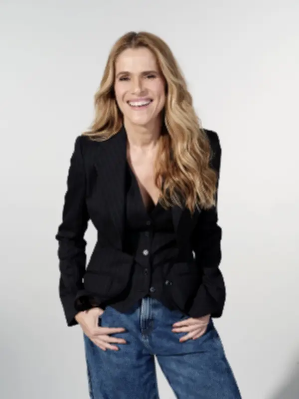 Ingrid Guimarães faz 54 anos e ganha homenagens de Heloísa Périssé