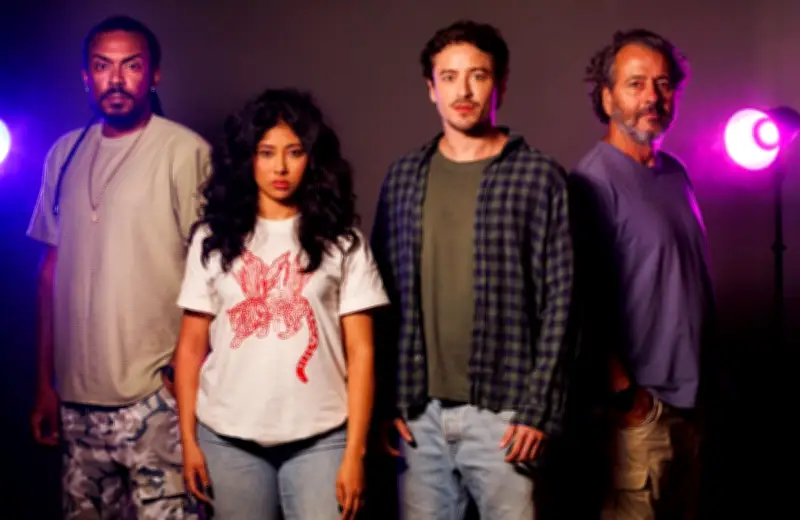 Jesuíta Barbosa e Marcos Palmeira estrelam nova série do Globoplay