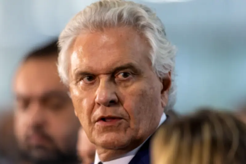 Justiça aperta cerco sobre segurança de Caiado e manda estado abrir gastos