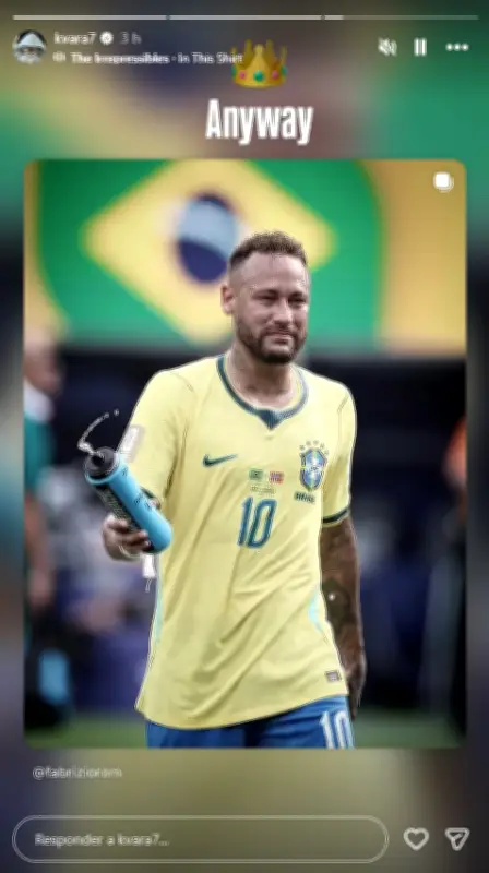 Kvaratskhelia reverencia Neymar como 'rei' após eliminação do Brasil