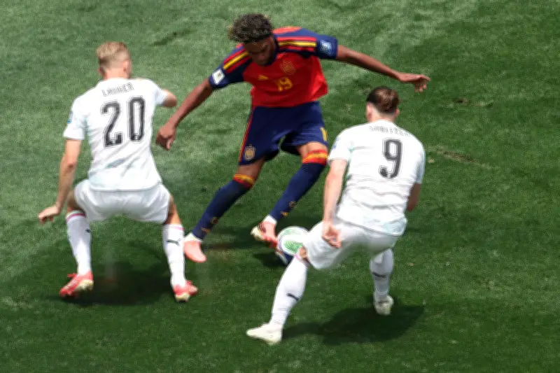 Lamine Yamal brilha na estreia da Espanha na Copa do Mundo