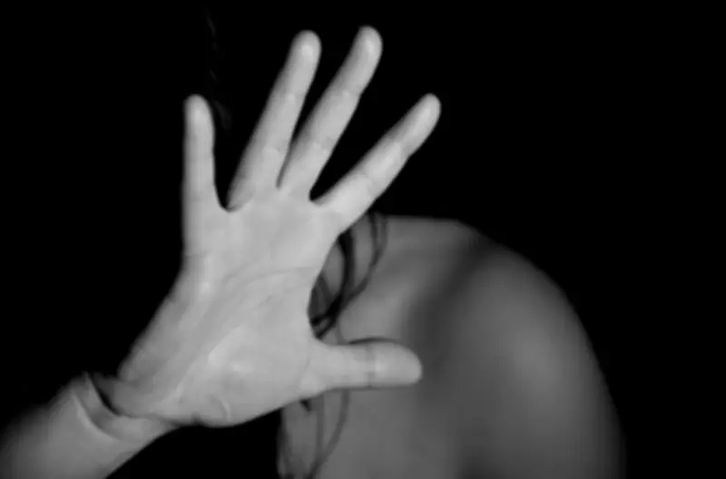 Lei cria programa de reconstrução dentária para vítimas de violência doméstica na PB