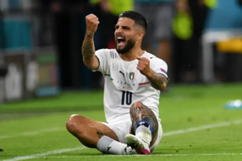 Lorenzo Insigne, ex-Napoli e campeão da Euro, assina com Sampdoria