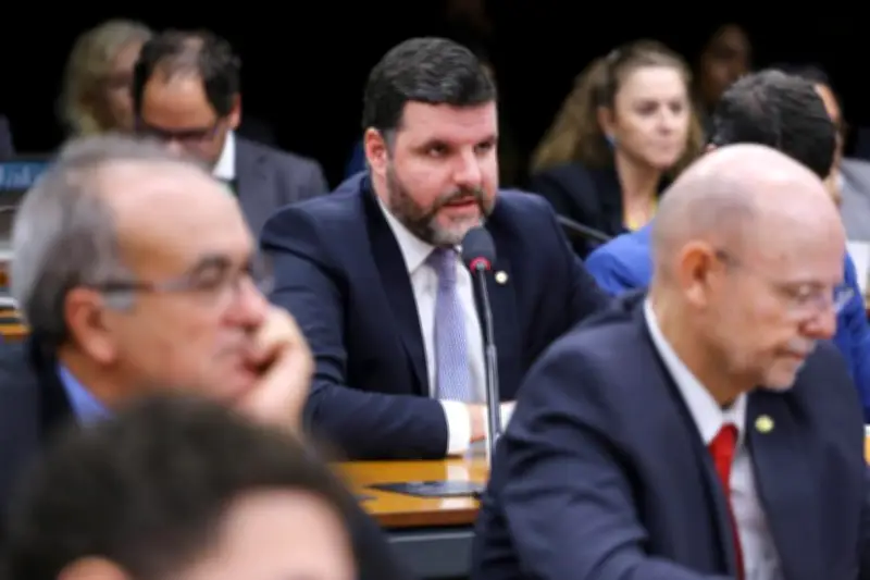 Lupion diz que proposta do governo para dívida rural 'atende parcialmente'