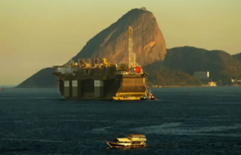 Mercado derruba projeções de dividendos da Petrobras; Helbor, Alupar, Axia e mais