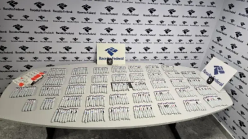 Mercado ilegal de canetas emagrecedoras derruba ações da Raia Drogasil em 40%