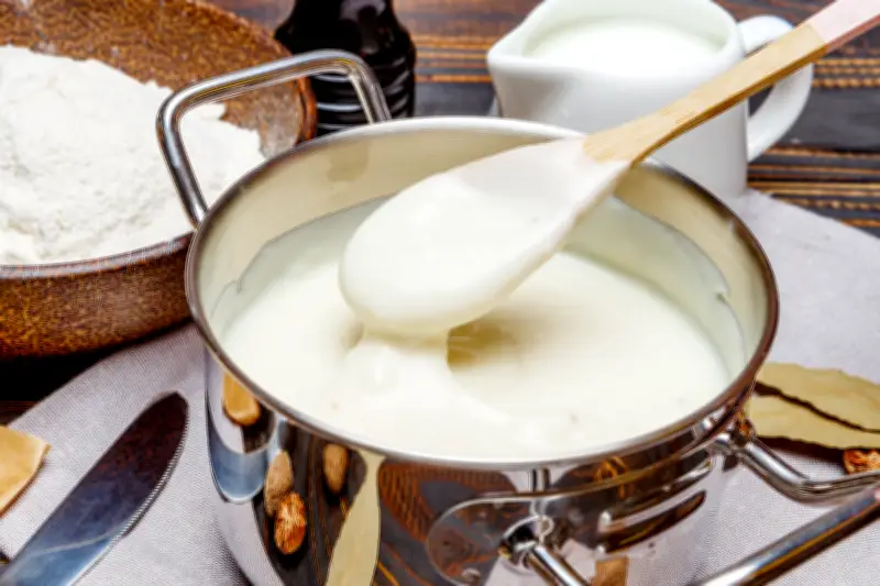 Molho bechamel perfeito: truques do chef Fellipe Zanuto