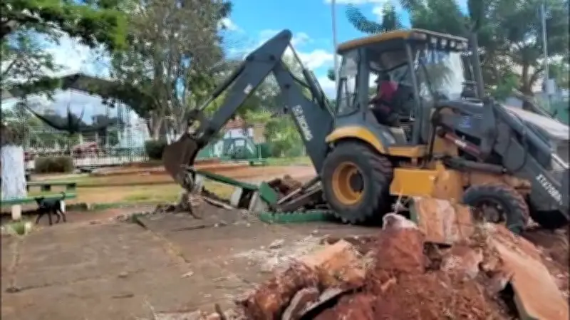 Moradora denuncia destruição de espaço cultural para show em Tocantinópolis