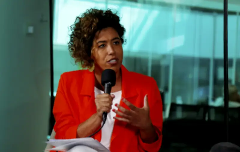 Motta reverte decisão e mantém escolta de deputada do PSOL