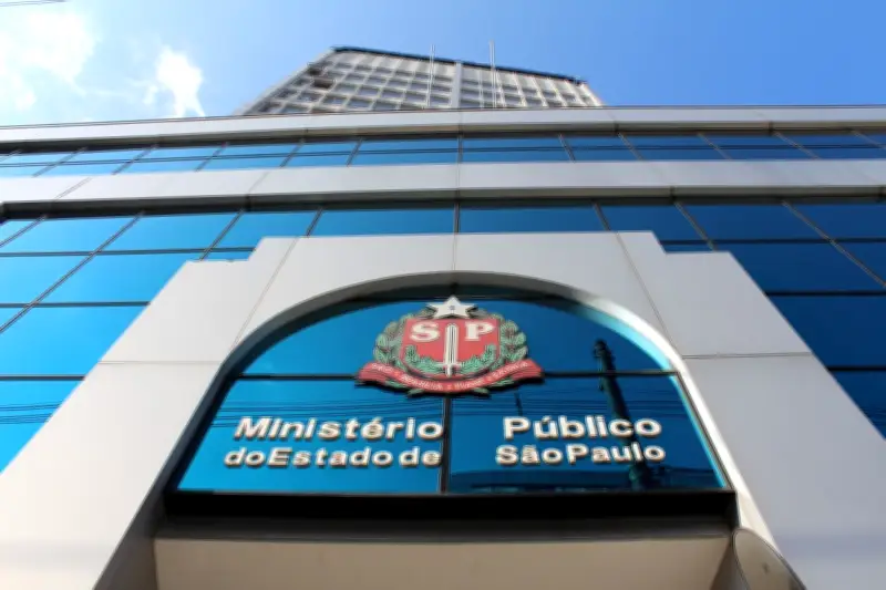 MP-SP pede R$ 100 mil por danos após fogos ferirem guarda em SP