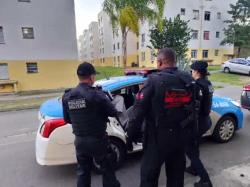 MPRJ denuncia 21 por milícia em Queimados; 20 são presos