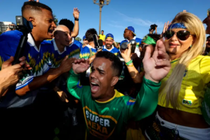 Músicas de futebol disparam 1.002% no Spotify durante Brasil x Japão na Copa