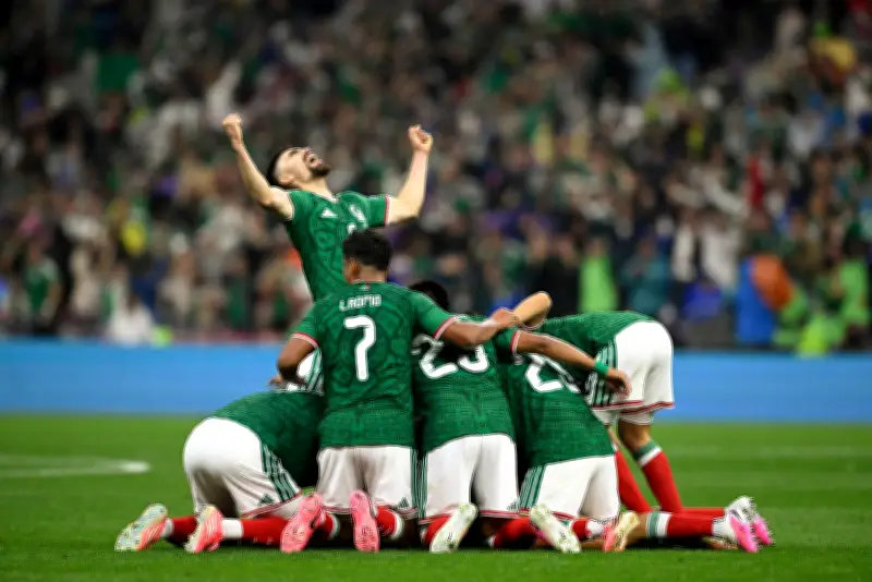 México vence Equador e quebra jejum de 40 anos em mata-mata da Copa