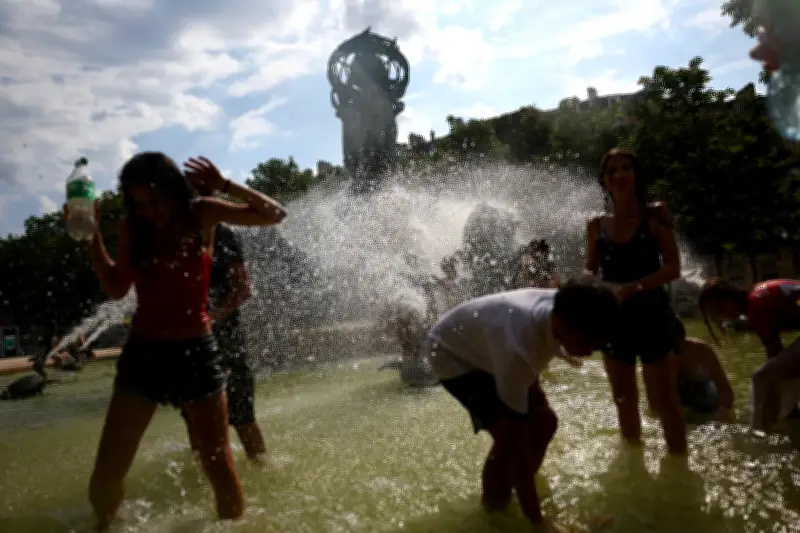 Onda de calor extremo na Europa causa 3.700 mortes em França, Bélgica e Países Baixos