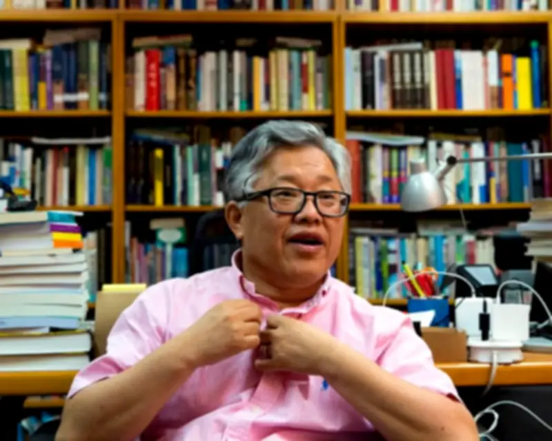 Pastor Ezra Jin libertado na China chega aos EUA
