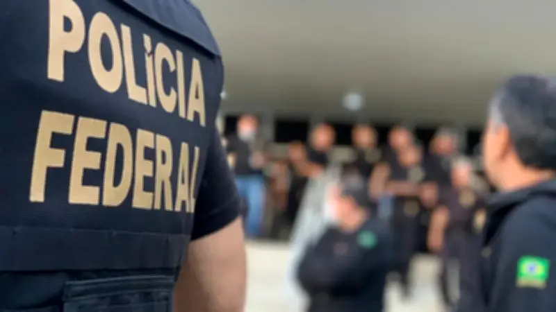 PF deflagra operação contra tráfico de drogas em frutas