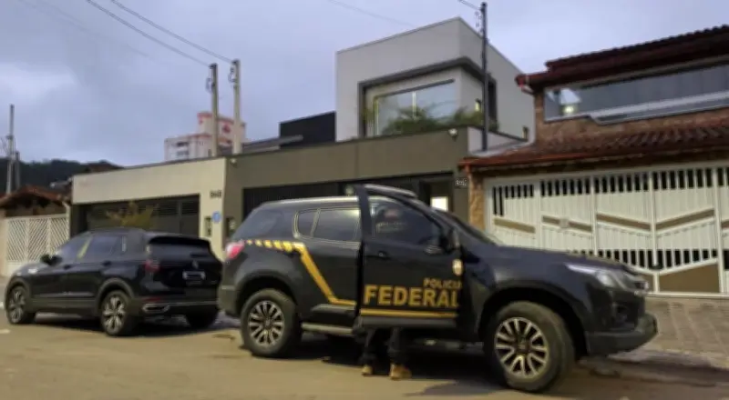 PF mira líder do PCC em operação contra lavagem de R$ 10 bilhões