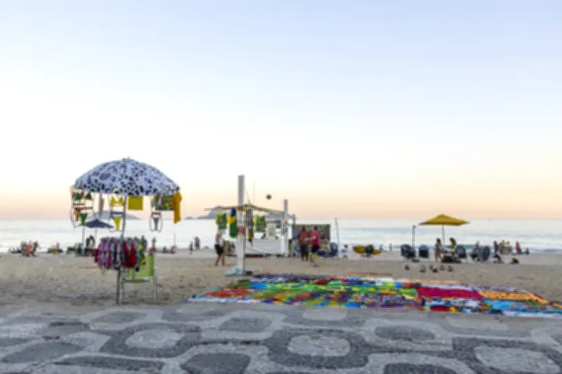 Rio anuncia operação Tolerância Zero contra comércio clandestino na orla