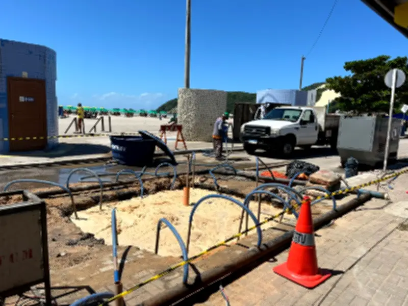 Rua Erivan França em Ponta Negra interditada para obra da Caern