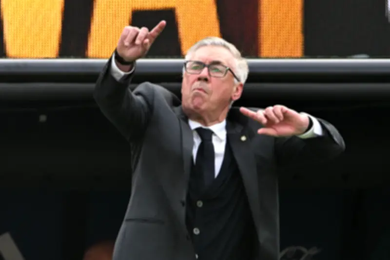 Seleção brasileira é chiclete sem sabor sob Ancelotti
