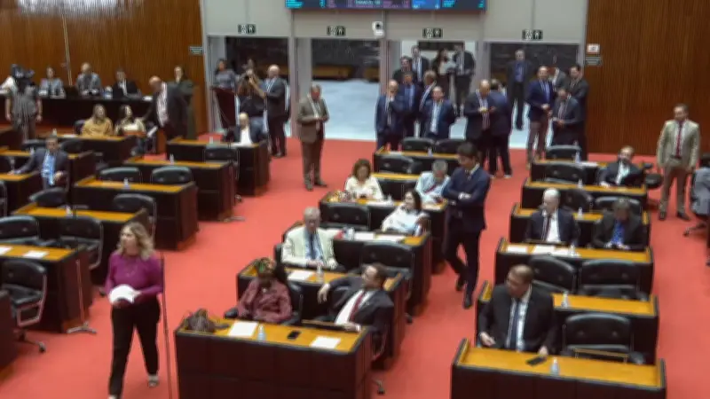 Sessões na ALMG caem 60% entre maio e junho de 2026