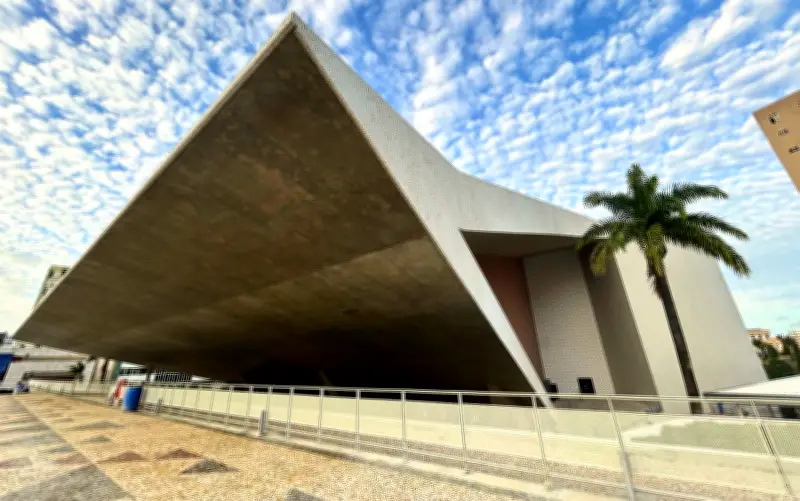 TCA reinaugurado com Sala Principal reformada e Jardim Suspenso acessível