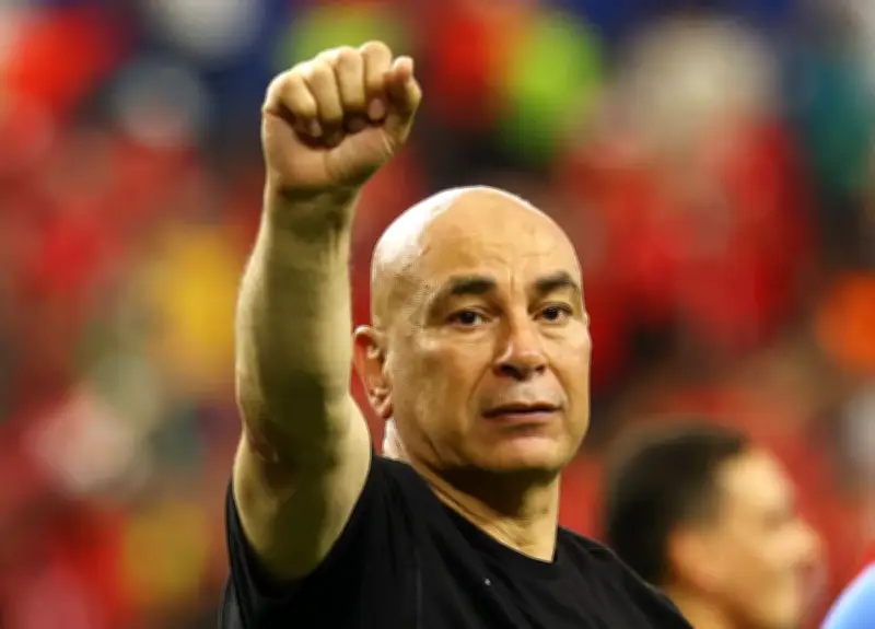 Técnico do Egito usa Copa para apoiar Palestina e gera polêmica
