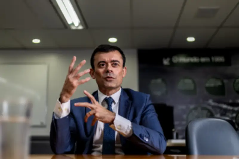 Tesouro projeta arrecadação extra de R$ 300 bi até 2030 para cumprir meta fiscal